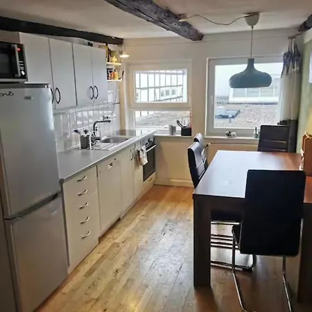 Light Flat In غوتنغن