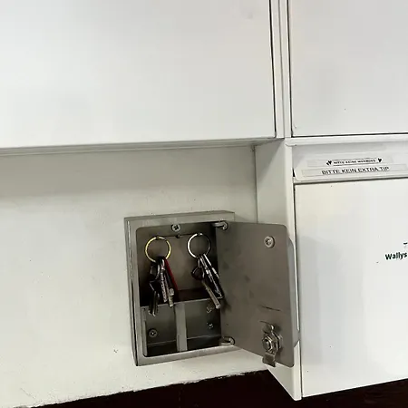 شقة Light Flat In *