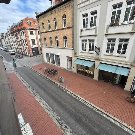 Light Flat In * غوتنغن